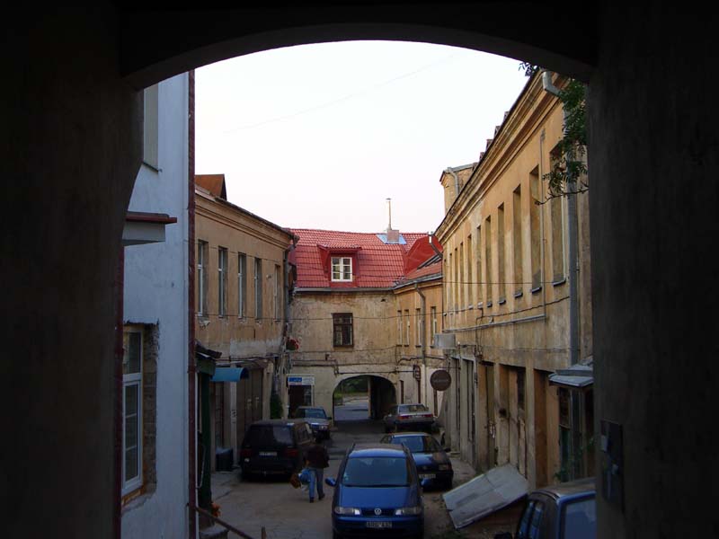 A courtyard off of Pylimo street in Vilnius, Lithuania, September 2005