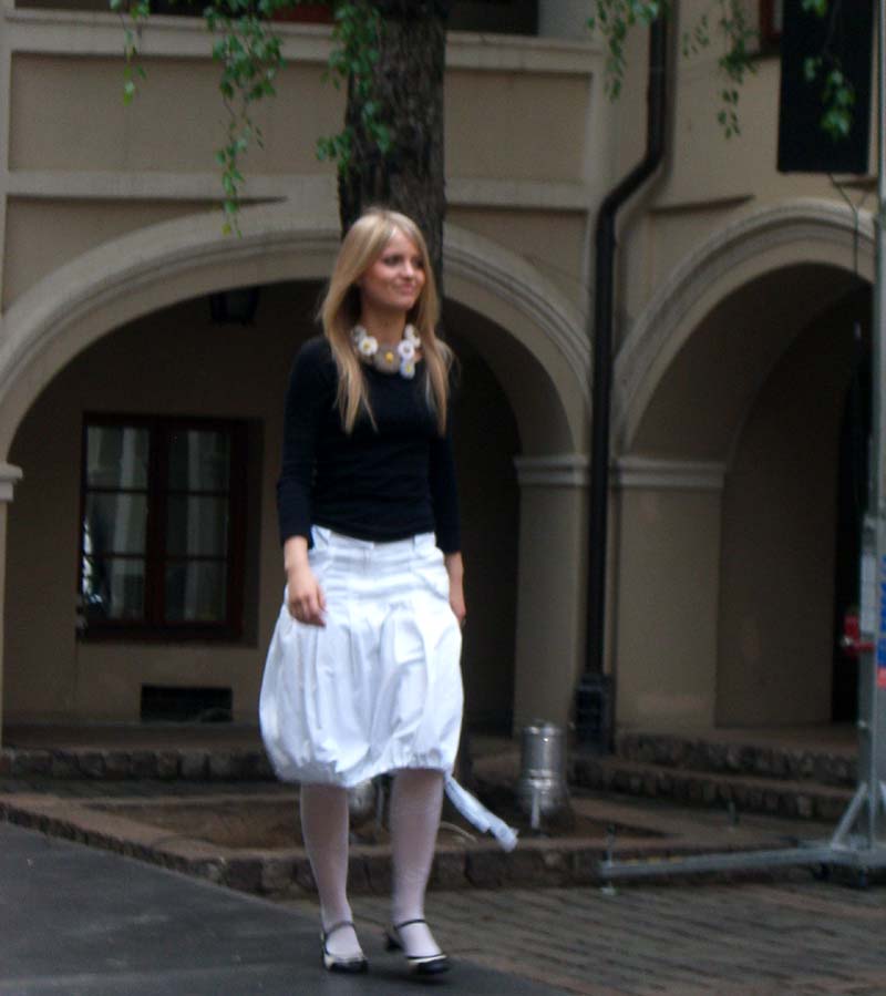 White bubble skirt, May 2006