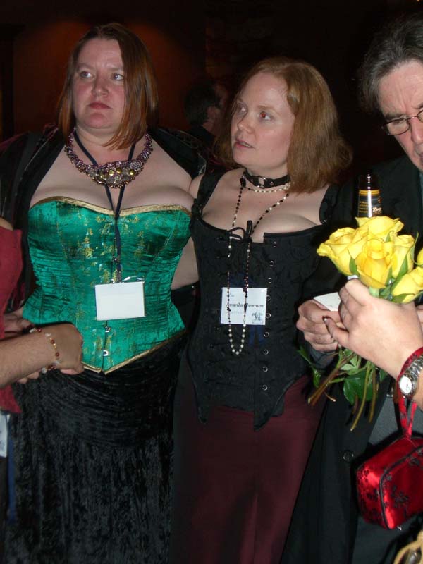 World Fantasy Convention 2006, Saturday: Elizabeth Bear and Amanda Downum