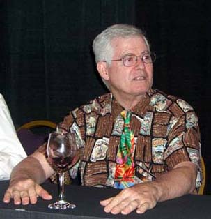 David Hartwell at the ApolloCon 2007 opening ceremony