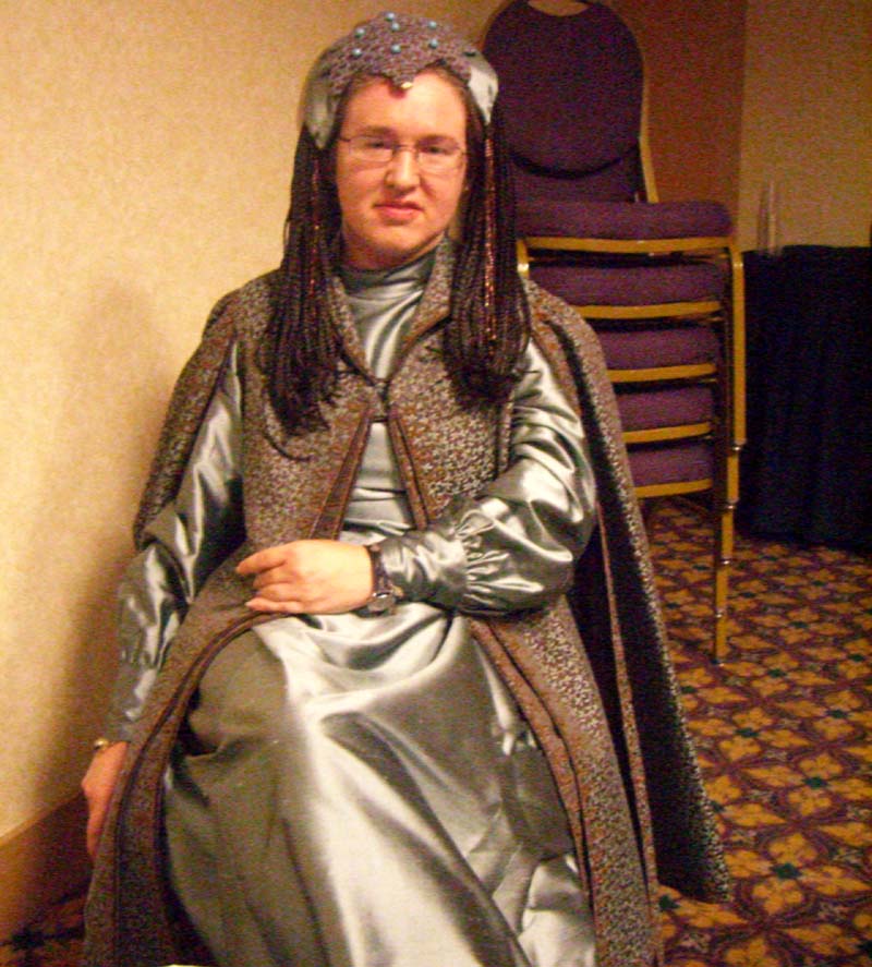 A Padme Amidala costume at ApolloCon 2007