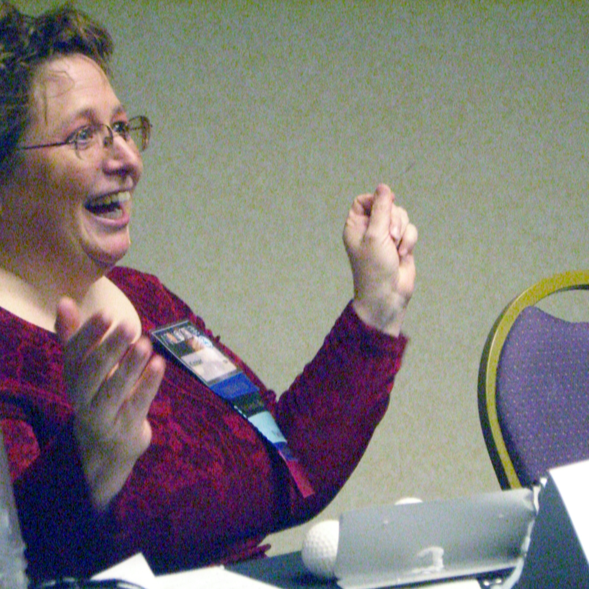 Kimber Chessmore on the 101 Uses for a Paper Clip panel at ApolloCon 2007 