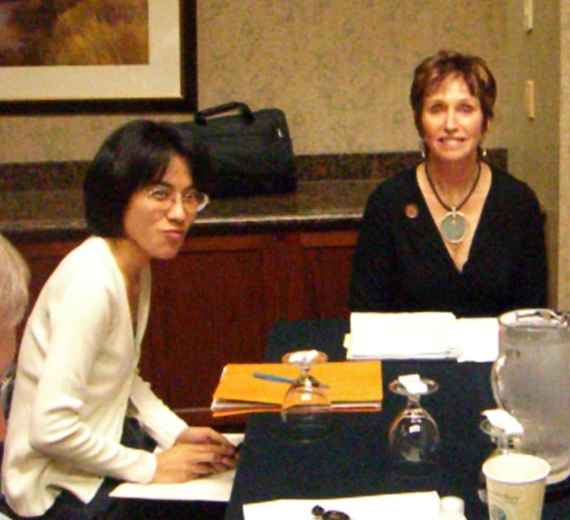 Urania Fung (left) and Louise Marley at the ArmadilloCon 2007 writers workshop