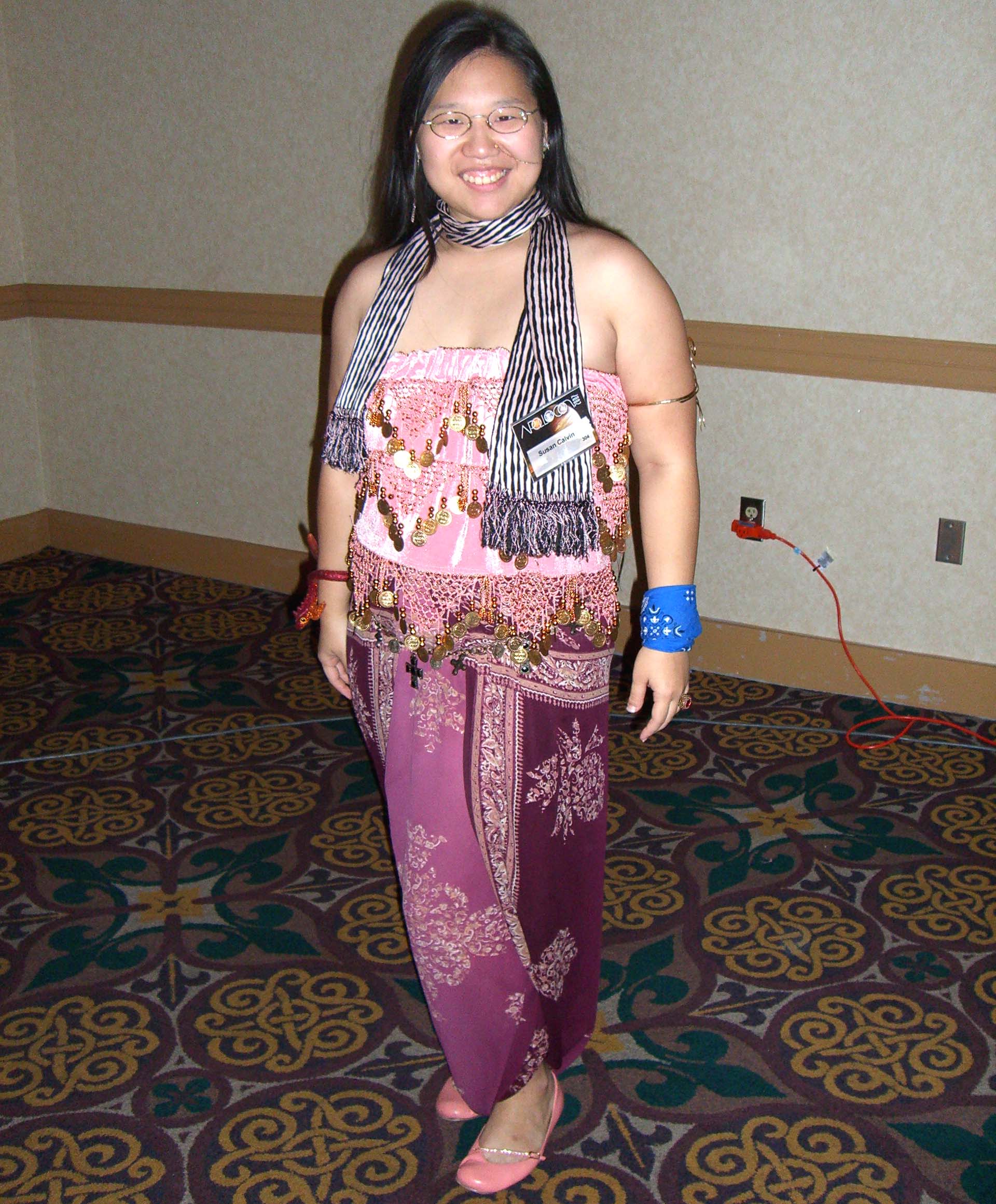 Susan in a purple Middle Eastern-themed outfit at ApolloCon 2007