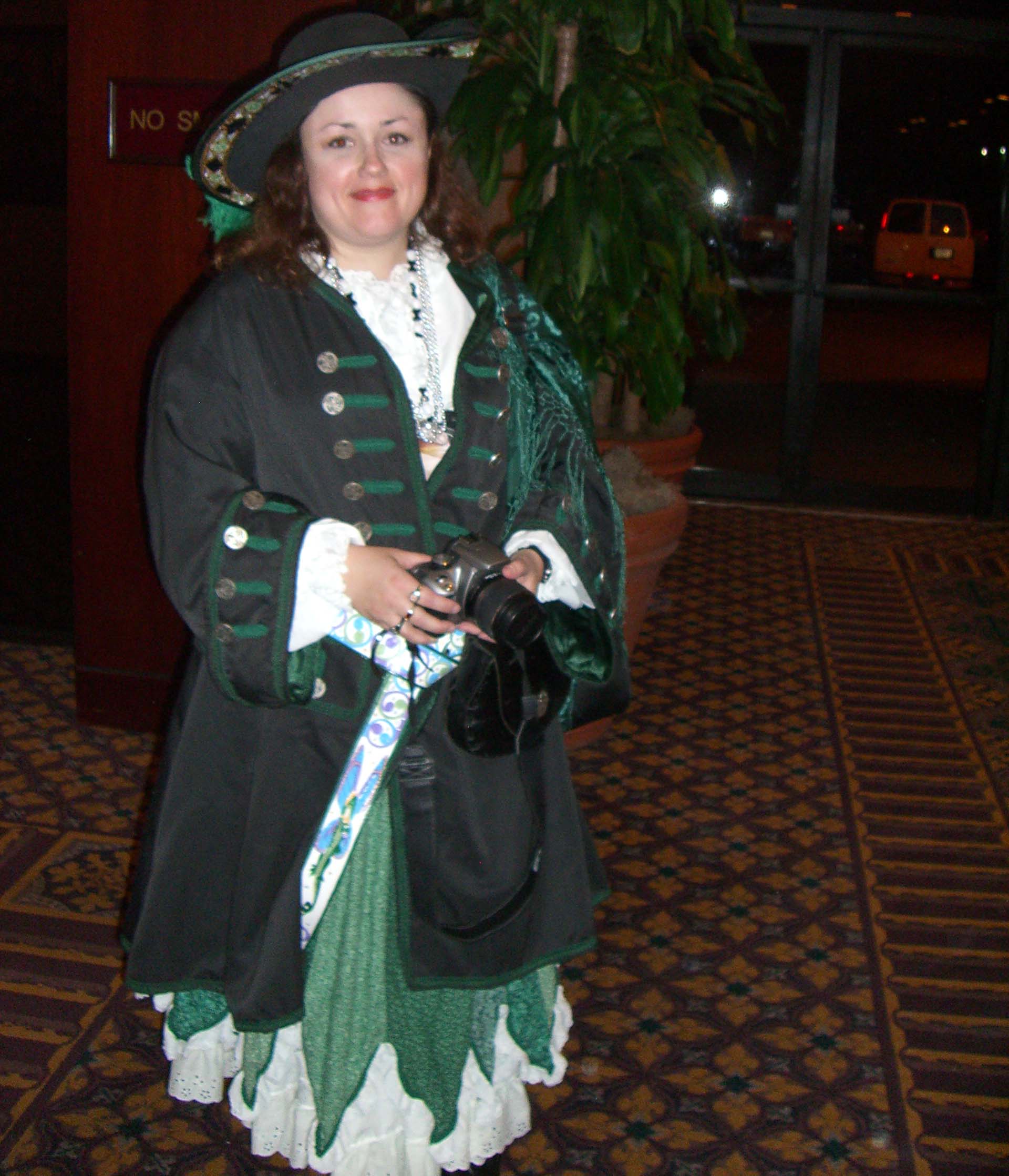 A green-and-white costume at ApolloCon 2007